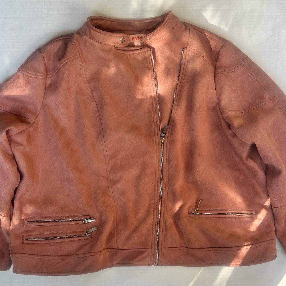 EVRI Pink Faux Suede Moto jacket size 3x